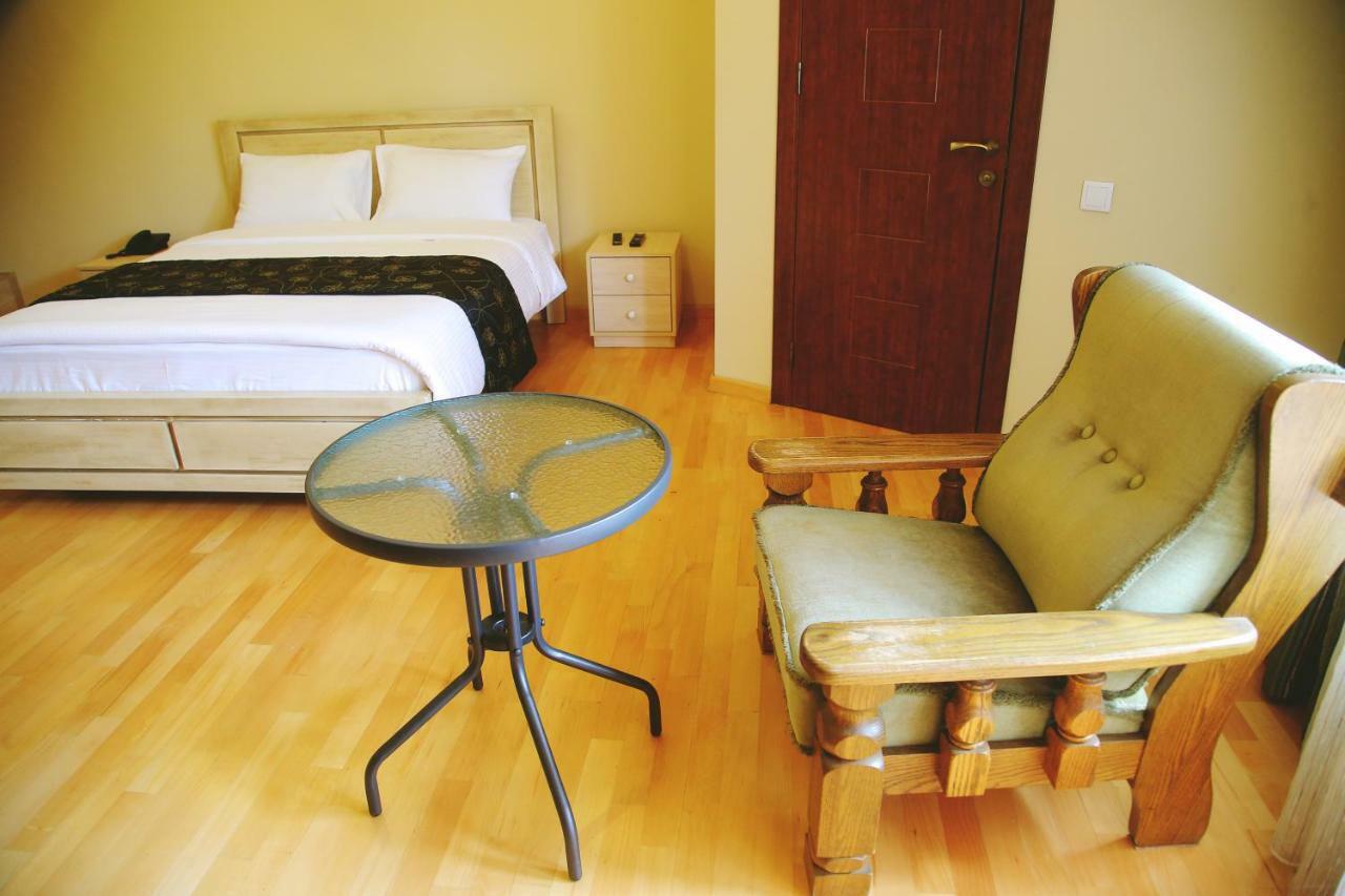 Boutique Hotel Art Villa Panorama Tbilisi Eksteriør billede
